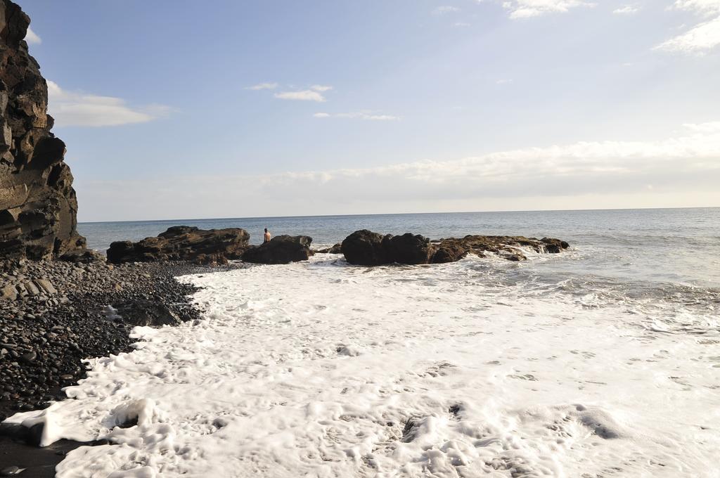 Apartamentos Buen Leon Playa de Tasarte Kültér fotó